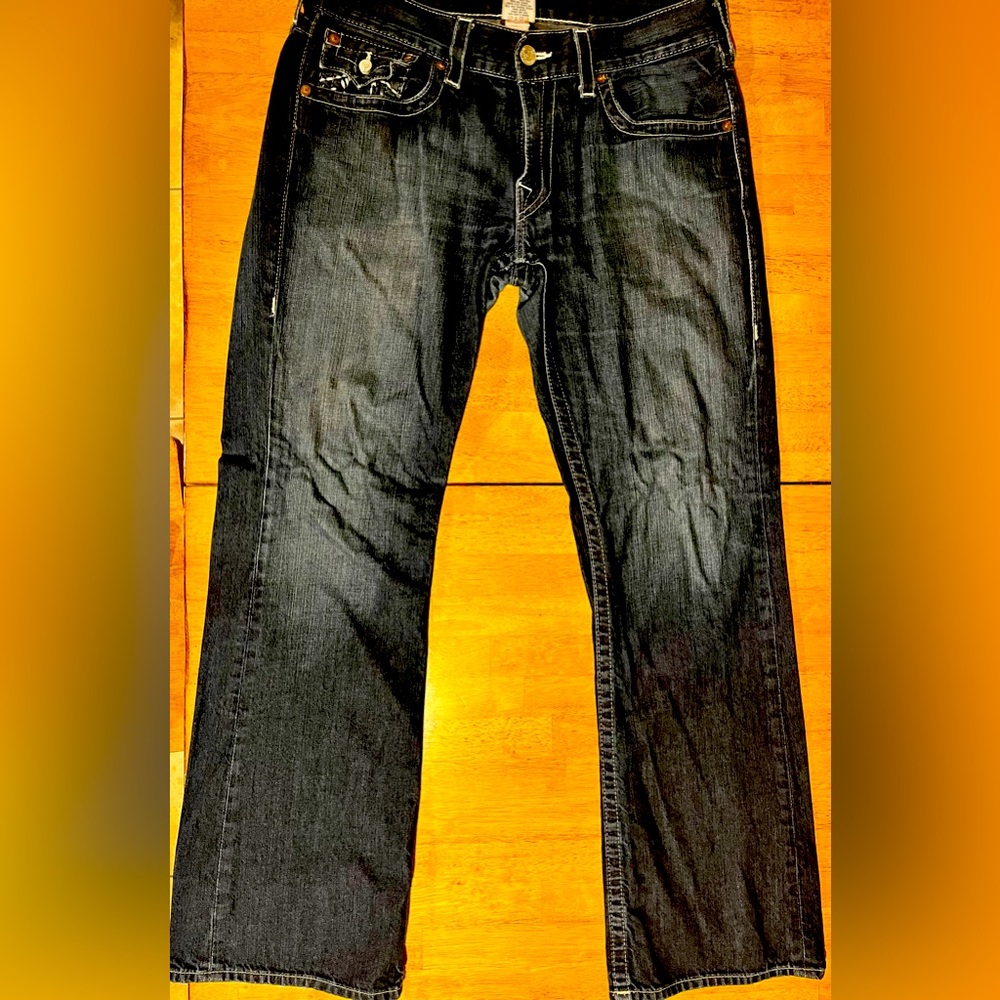 True Religion Bootcut Size 34